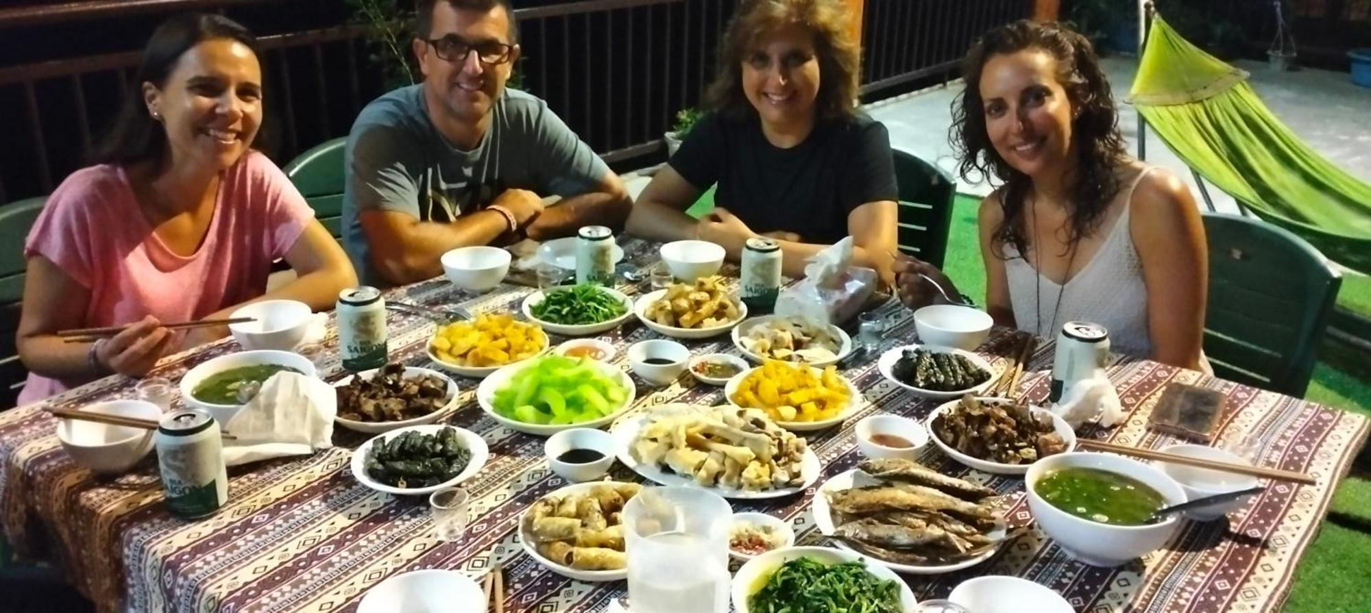 Tran Thuc Homestay-Ba Be Exteriör bild