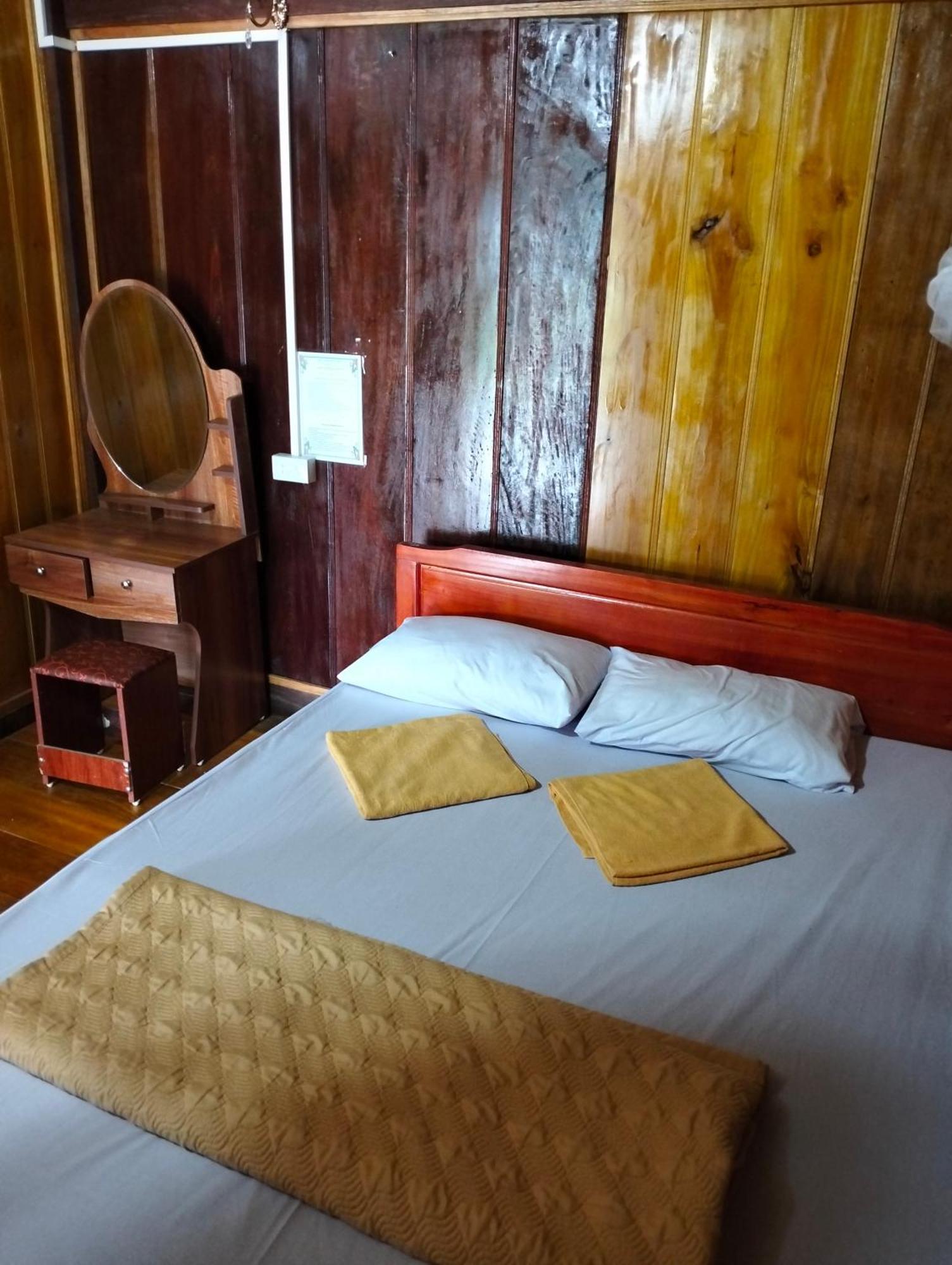 Tran Thuc Homestay-Ba Be Rum bild