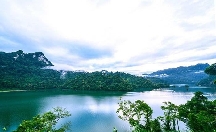 Tran Thuc Homestay-Ba Be Exteriör bild